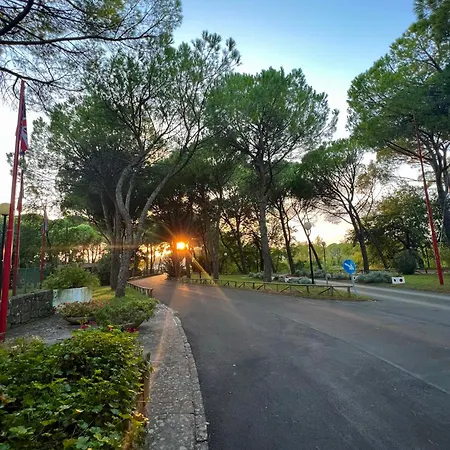Pineta Village Grado Πάρκο διακοπών *