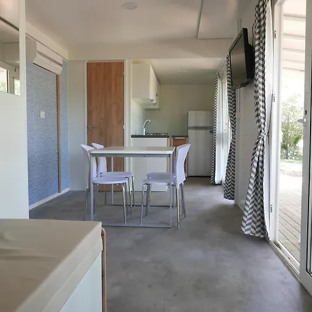 Pineta Village Grado 假日公园